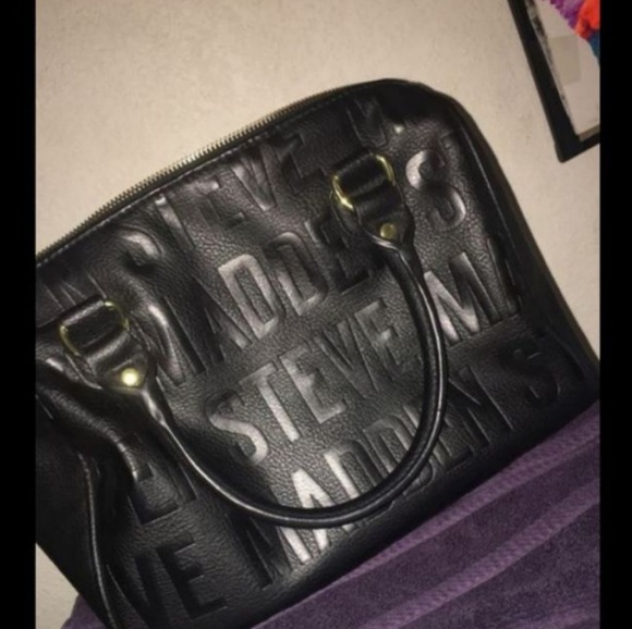 Steve. Madden - Picture 2 of 3